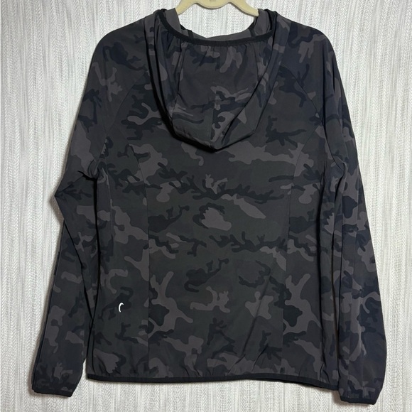 ZYIA Activewear Label hooded lightweight jacket - Picture 2 of 3